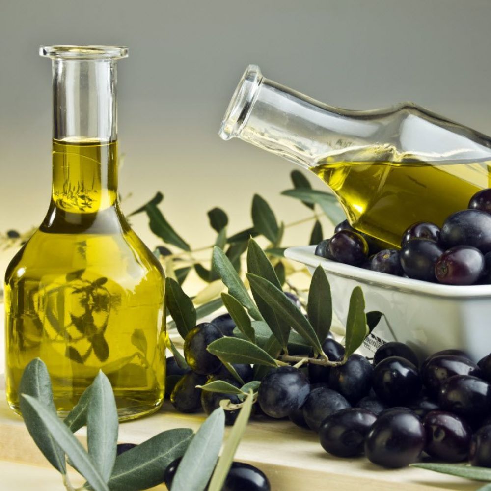 Оливковое масло для заправки салатов или готовки