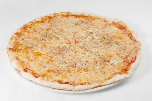 Пицца, с сыром, на растущем корже, замороженная, приготовленная
