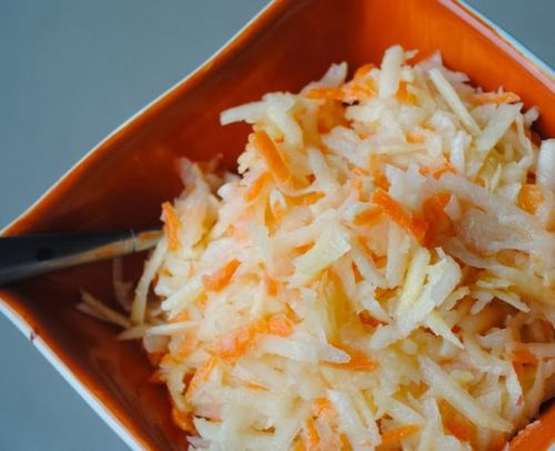 Салат из сырой моркови и репы