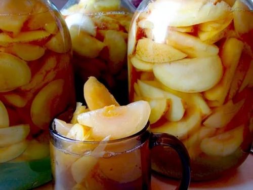 Яблоки ломтиками, консервированные, подслащенные, сухой продукт без маринада, разогретые