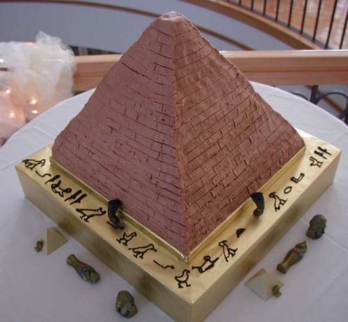 Торт Пирамида
