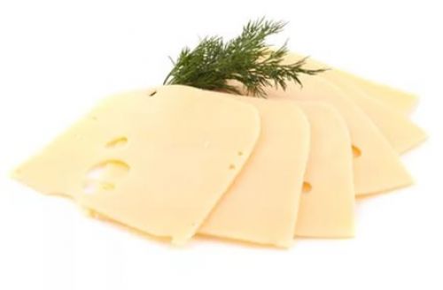Сыр пармезан, нарезанный