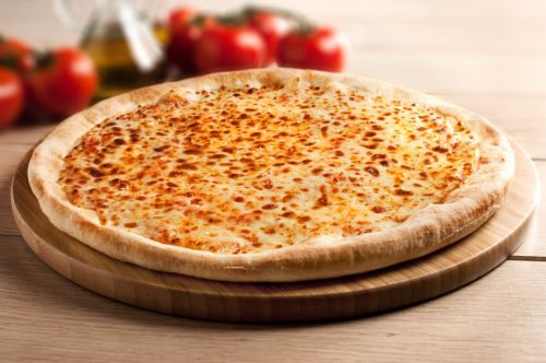 PIZZA HUT, сырная пицца "Cheese Pizza", на тонком хрустящем корже, 14 дюймов