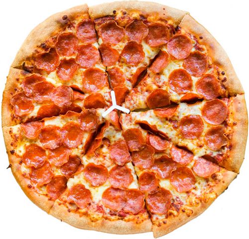 PIZZA HUT, пицца с паперони "Pepperoni Pizza", на толстом корже, 14 дюймов