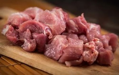 Свинина, свежая,разделанная, нарезаная кусками(филей и лопаточная чать), постное мясо,сырая