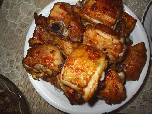 Курица, бройлеры или цыплята, окорочка, только мясо, приготовленное, жареное на открытом огне