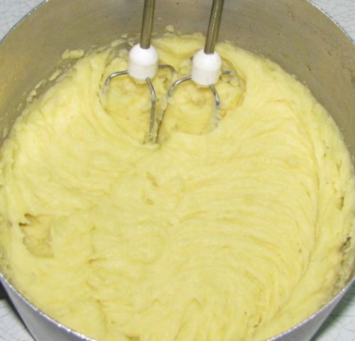 Картофель-пюре домашнего приготовления с добавлением молока