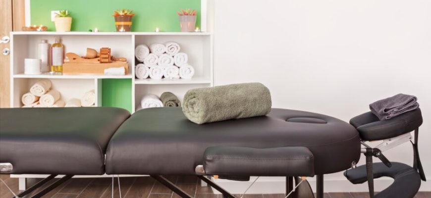 Різні типи масажних столів: як вибрати підходящий для вашої практики?