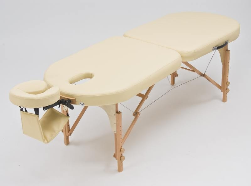 Переносні масажні столи: мобільність та зручність