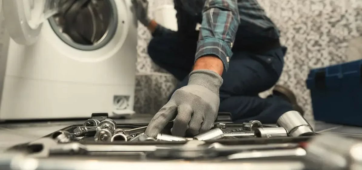 Почему не стоит откладывать ремонт стиральной машины?
